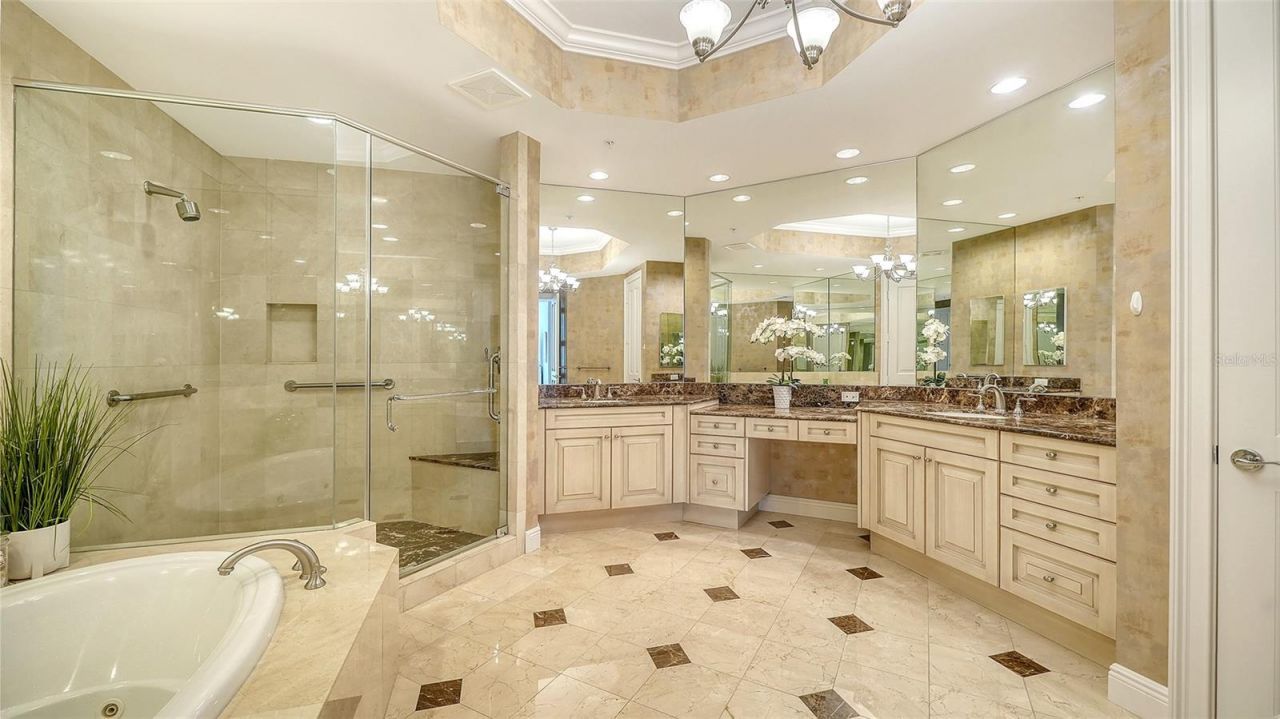 1300 Benjamin Franklin Drive, Unit 301, Sarasota, FL 34236 Photo