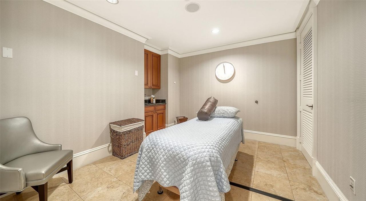 1300 Benjamin Franklin Drive, Unit 301, Sarasota, FL 34236 Photo