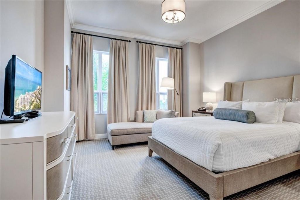 1300 Benjamin Franklin Drive, Unit 301, Sarasota, FL 34236 Photo