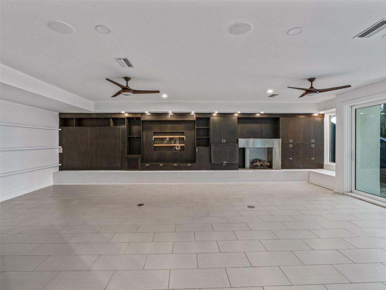 13061 SE 158th Lane, Weirsdale, FL 32195 Photo