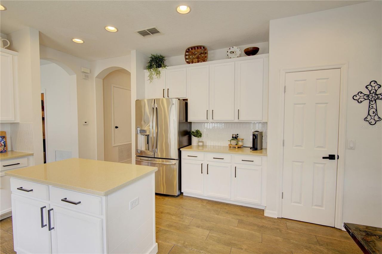 15153 Stonebriar Way, Orlando, FL 32826 Photo