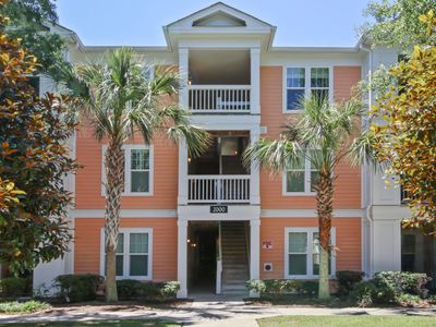 2033 Chatelain Way, Mount Pleasant, SC 29464