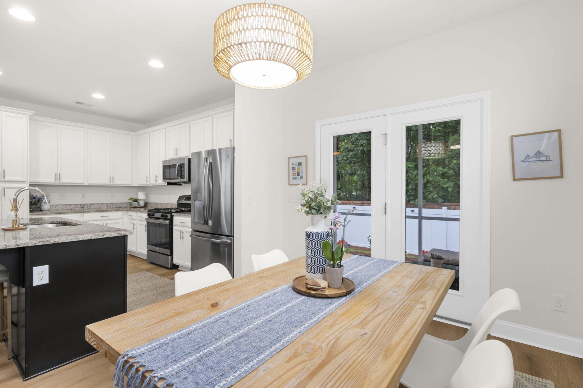 2400 Poplar Grove Place Photo 19