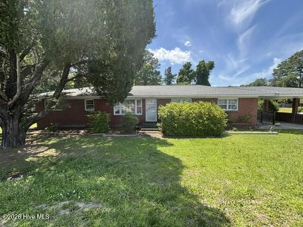 2534 Piney Green Road, Midway Park, NC 28544