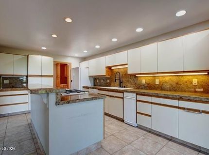 2640 SW Rockview Drive, Reno, NV 89519 Photo