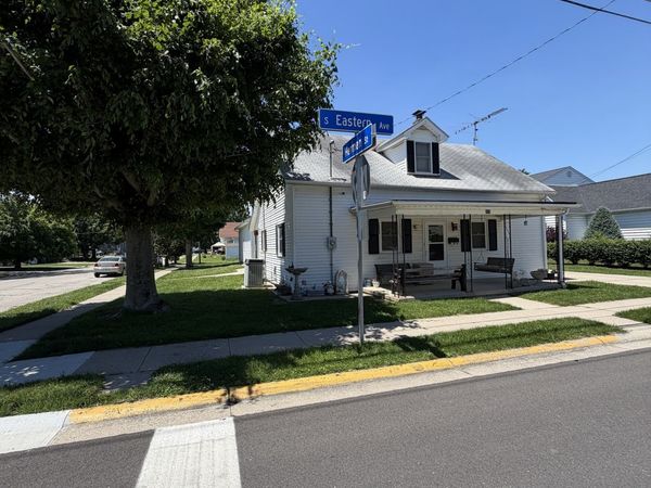 221 S Eastern Avenue, Batesville, IN 47006
