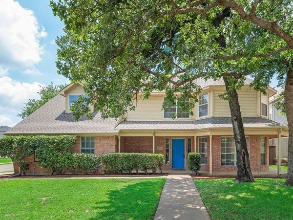 5610 Eagle Rock Road, Arlington, TX 76017