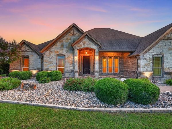 312 Ellis Ridge Drive , Weatherford, TX 76085