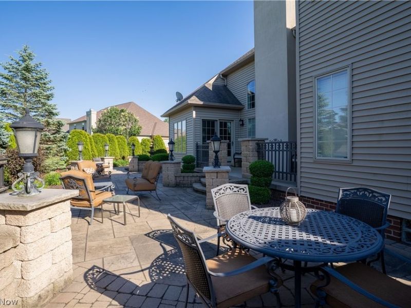3947 Via Siena, Poland, OH 44514 Photo 9