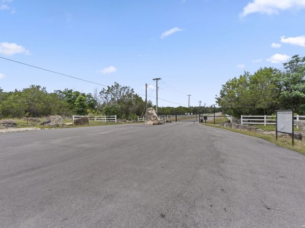 204 Freedom, Fischer, TX 78623