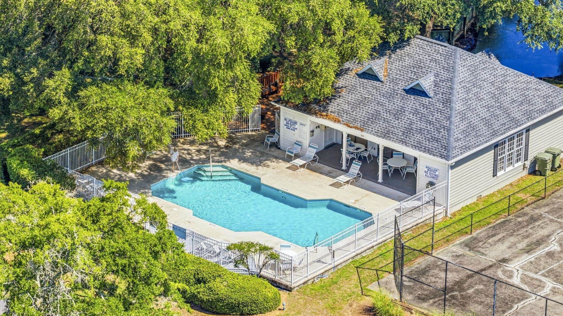 4840 Moss Creek Loop Photo 6