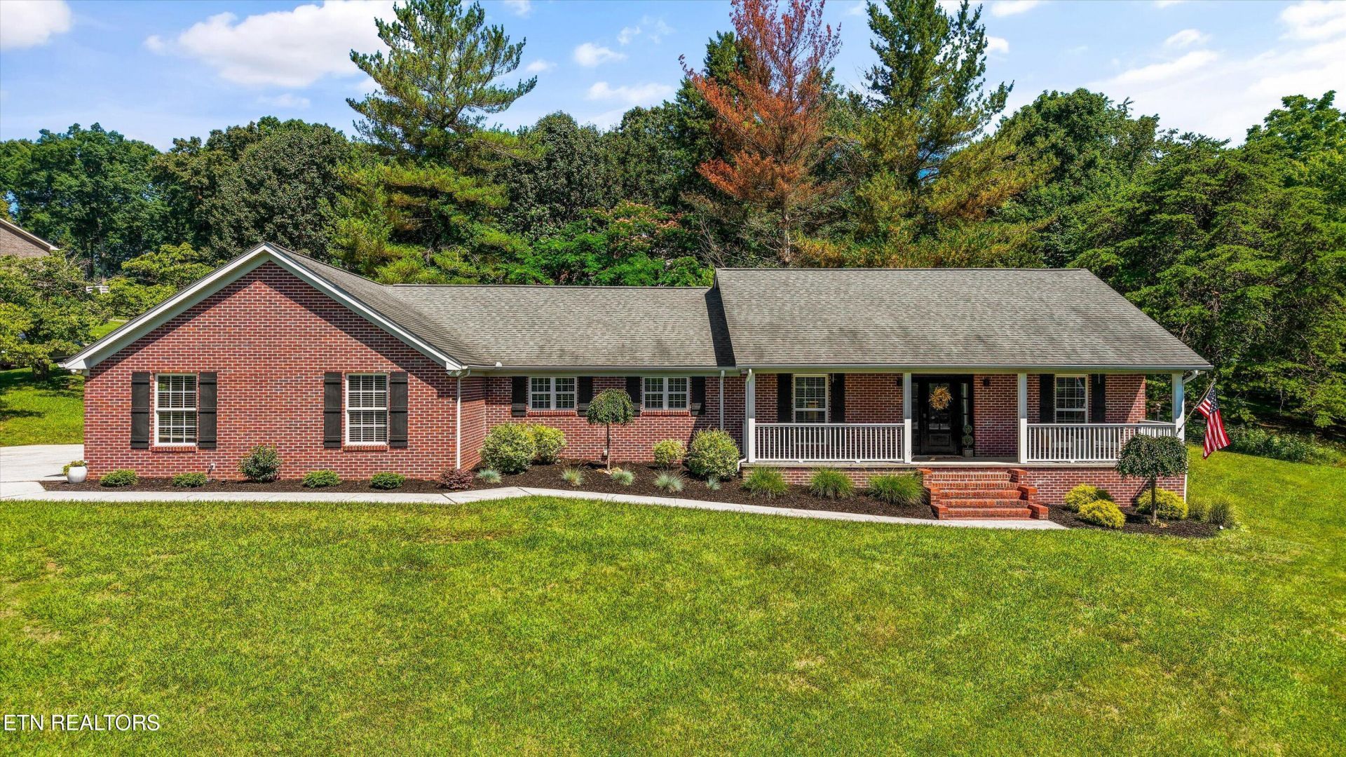 1806 Paul Drive, Jefferson City, TN 37760 Main Photo