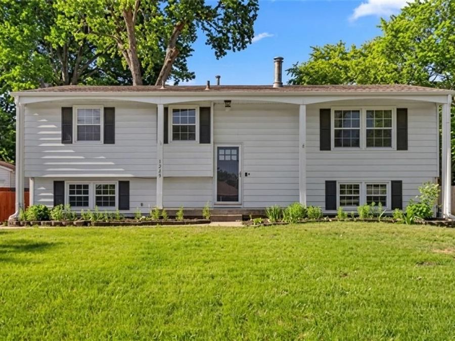 Property Image 1