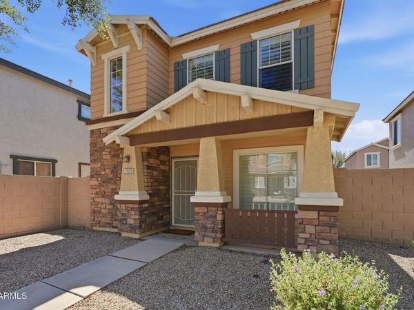 1525 S OWL Drive, Gilbert, AZ 85296