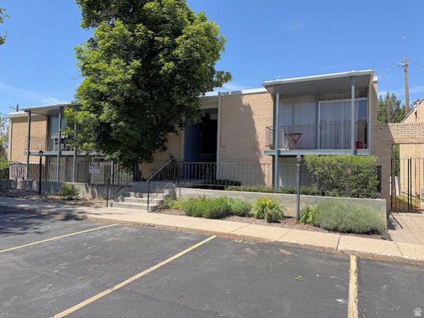 127 E 1100 N, Unit 4, Bountiful, UT 84010