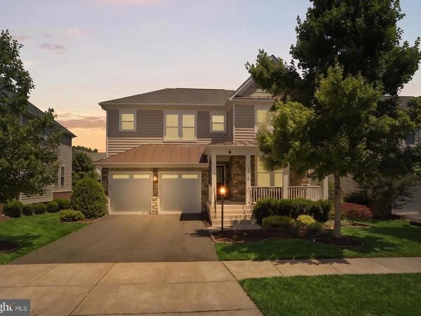 42522 STRATFORD LANDING DRIVE, BRAMBLETON, VA 20148
