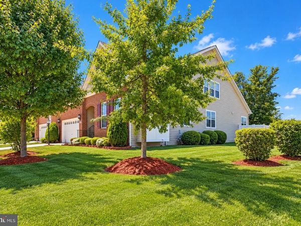 11239 PENZANCE LANE, WHITE PLAINS, MD 20695