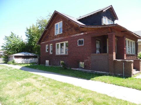 Main Photo