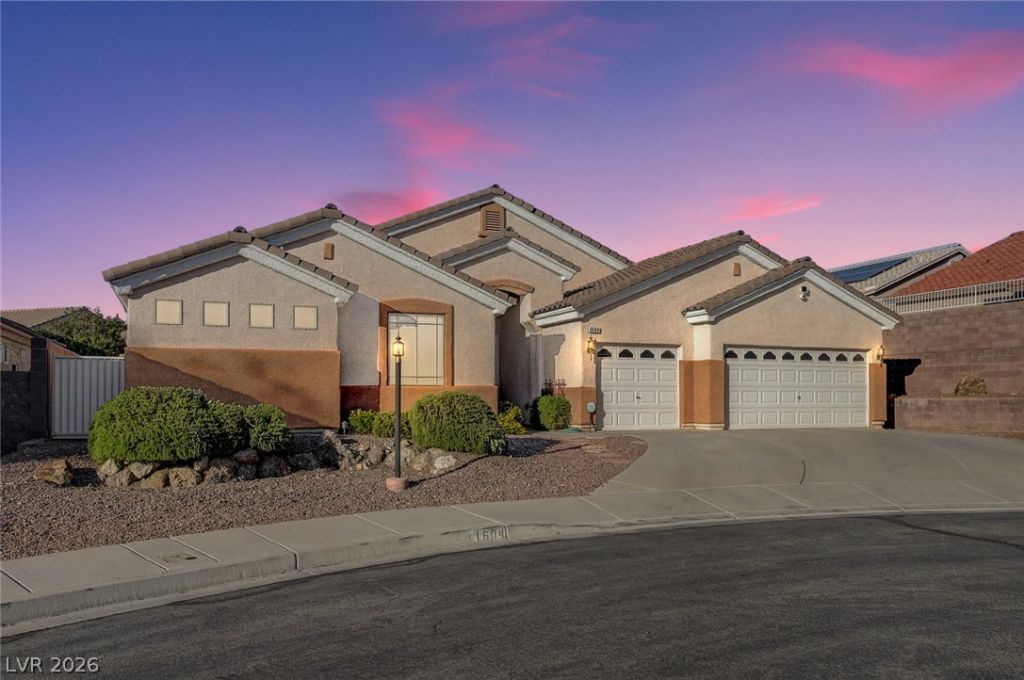 1604 Cattle Ranch Place , Henderson, NV 89002