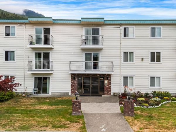 611 MacMillan Dr , Unit #304, Sayward, BC V0P 1R0