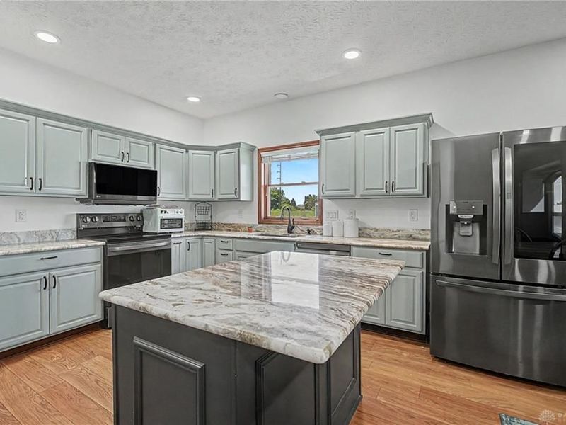 7338 Bard Road, Tipp City, OH 45371 Photo 17