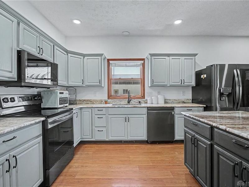7338 Bard Road, Tipp City, OH 45371 Photo 21
