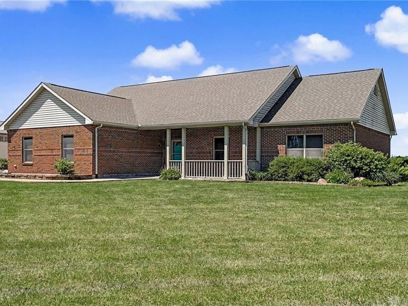 7338 Bard Road, Tipp City, OH 45371 Photo 4