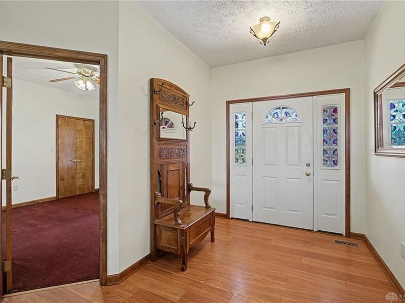 7338 Bard Road, Tipp City, OH 45371 Photo 7