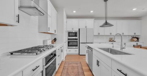 5049 Gold Rush Dr, Folsom, CA 95630 Photo