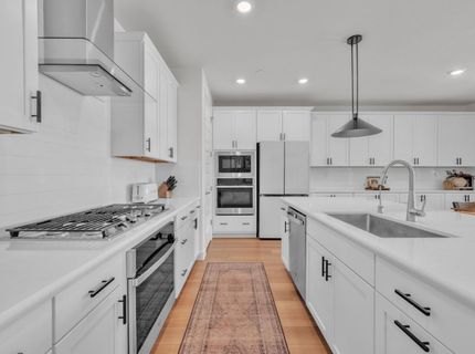 5049 Gold Rush Dr, Folsom, CA 95630 Photo
