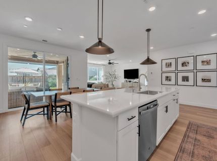 5049 Gold Rush Dr, Folsom, CA 95630 Photo