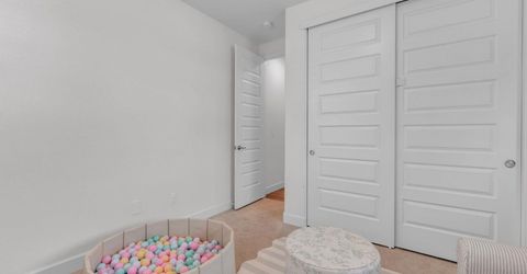 5049 Gold Rush Dr, Folsom, CA 95630 Photo