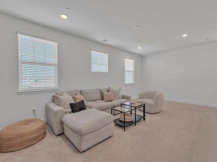 5049 Gold Rush Dr, Folsom, CA 95630 Photo