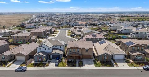 5049 Gold Rush Dr, Folsom, CA 95630 Photo