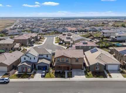 5049 Gold Rush Dr, Folsom, CA 95630 Photo