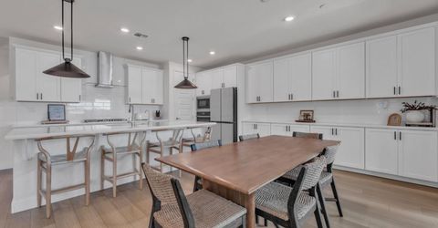 5049 Gold Rush Dr, Folsom, CA 95630 Photo