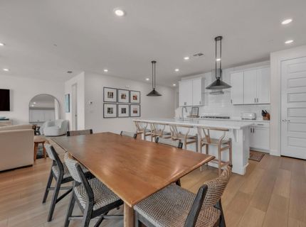 5049 Gold Rush Dr, Folsom, CA 95630 Photo