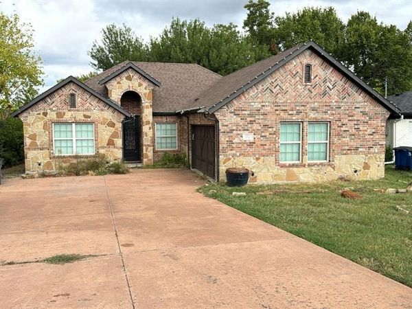2321 3rd Street, Sachse, TX 75048