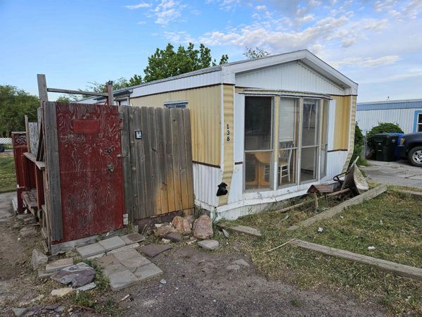 138 Teakwood St, Pocatello, ID 83204