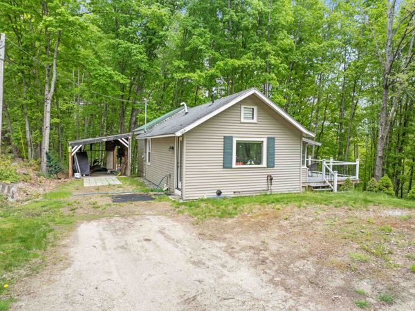 102 Highland Street, Plymouth, NH 03264