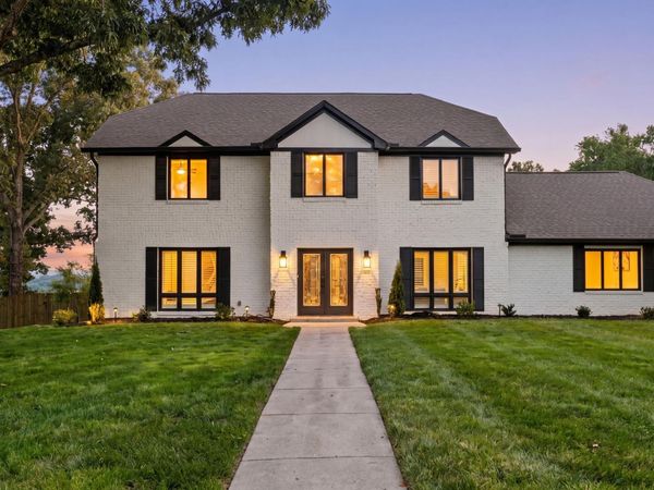 10719 Farragut Hills Blvd, Knoxville, TN 37934