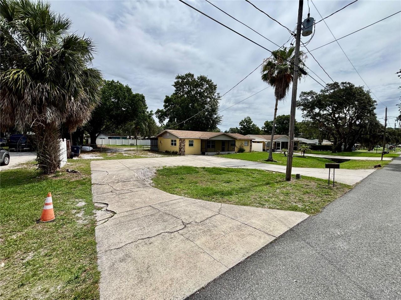 124 Bishop Street, Auburndale, FL 33823 Photo