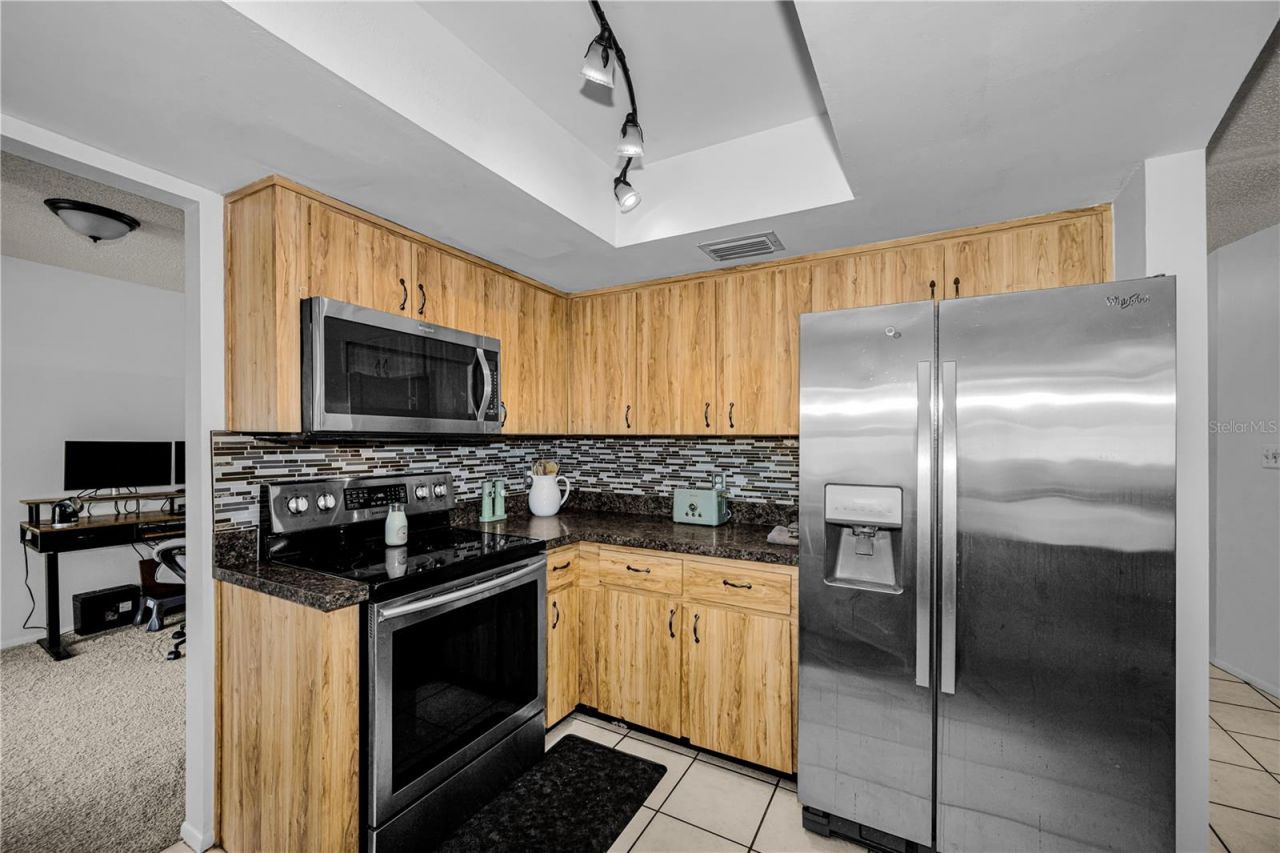 6907 Oldgate Circle, New Port Richey, FL 34655 Photo