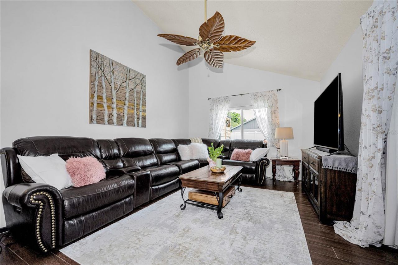 6907 Oldgate Circle, New Port Richey, FL 34655 Photo