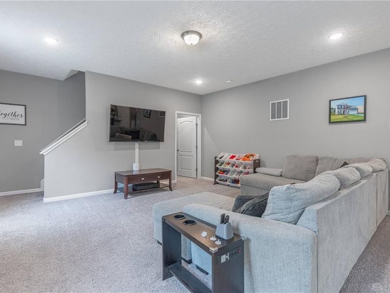 607 Maxwell Court, Germantown, OH 45327 Photo 15