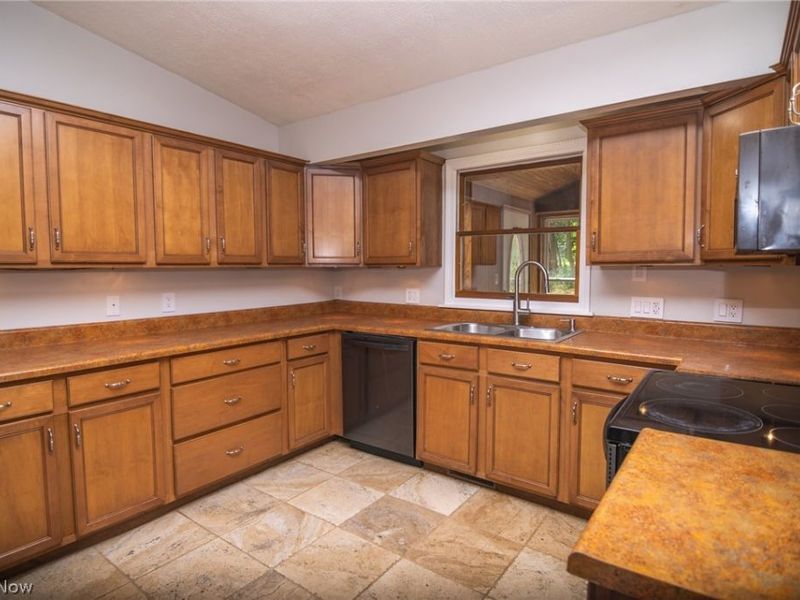 120 Windermere Drive, Saint Clairsville, OH 43950 Photo 11