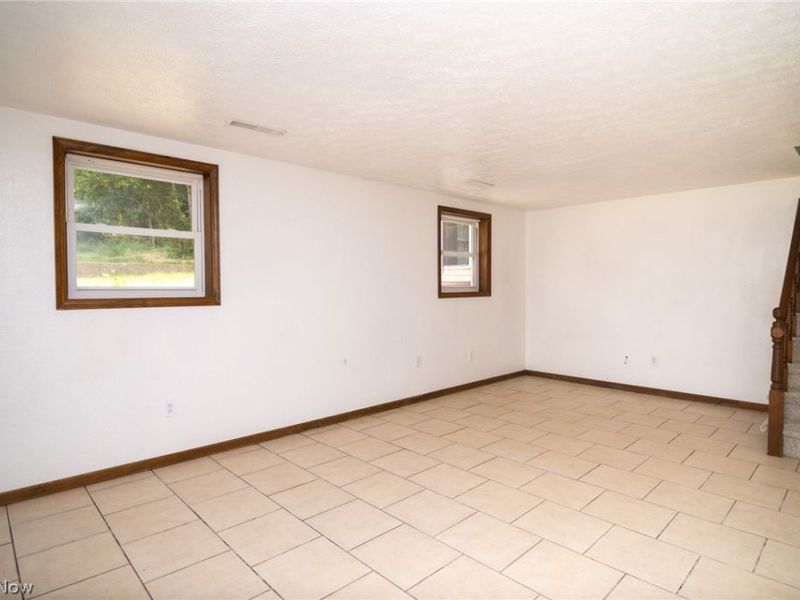 120 Windermere Drive, Saint Clairsville, OH 43950 Photo 28