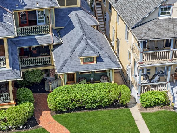 25 Surf Avenue, Unit 1C, Ocean Grove, NJ 07756