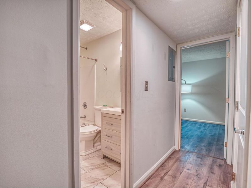 940 Quay Avenue, Unit A, Grandview Heights, OH 43212 Photo 12