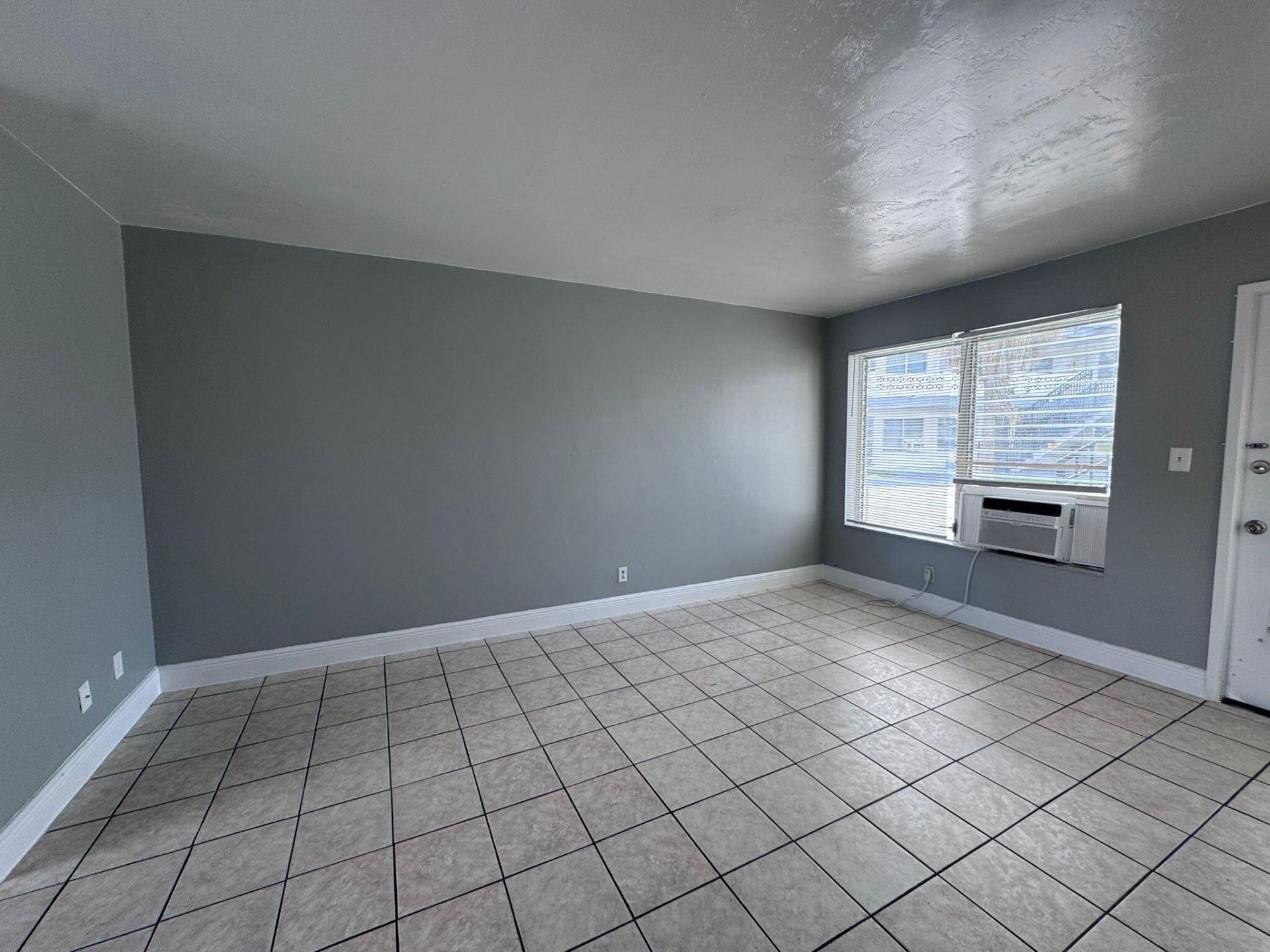 1251 W River Drive, Unit 3, Margate, FL 33063 Photo